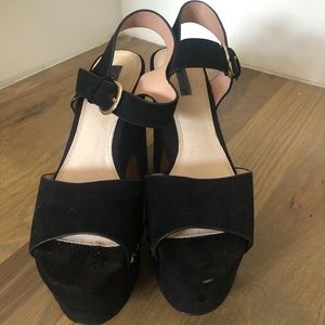 NWT Topshop suede platform sandals